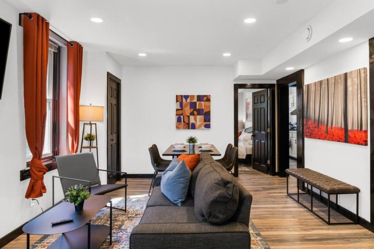 Charming 2 Bedroom In Philadelphia, Ideal Location, Ample Parking! Filadélfia